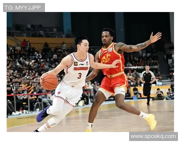 巴里-布朗闪耀场上，浙江不敌广东遭遇连败