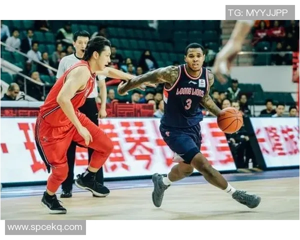 成都篮球队阵地战解析:战术布局与球员配合的深度分析 成都篮球队阵地战解析:战术布局与球员配合的深度分析