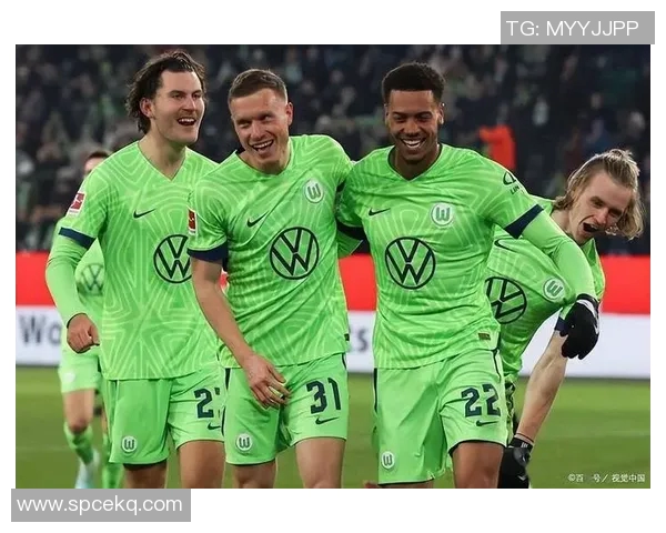 斯图加特双双失利多特蒙德逆转造成连续挫折 斯图加特双双失利多特蒙德逆转造成连续挫折