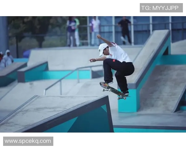 杭州滑板队转型之路：从传统到现代的热潮与挑战解析